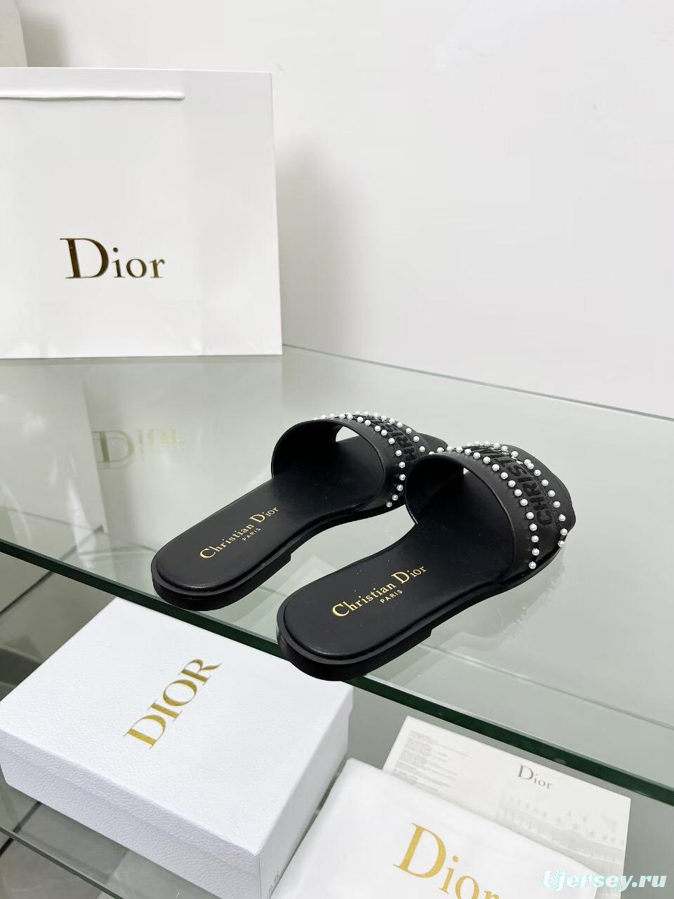 2025 Women Dior Black Leather Slippers Pearl Embellishment LY00190