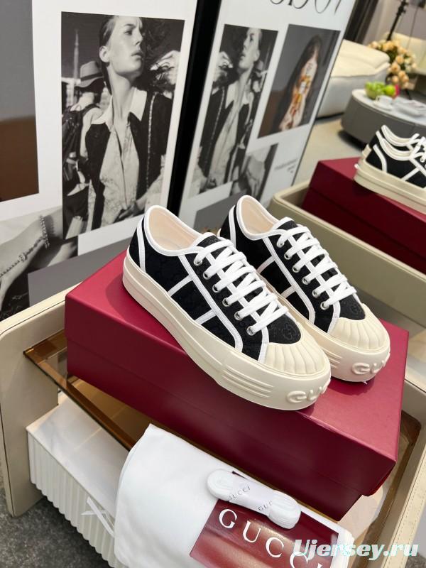 2025 Women Gucci Black White Canvas Sneakers LY00270