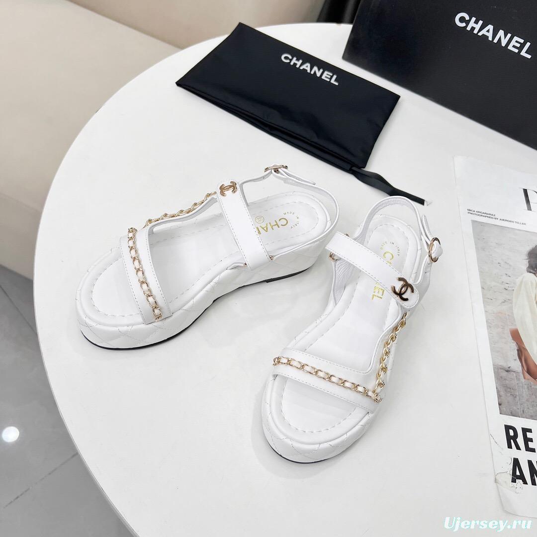 2025 Women Chanel White Leather Sandals Chain LY00260
