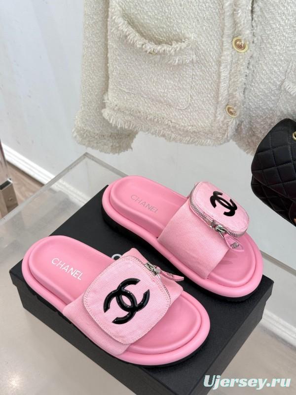 2025 Women Chanel Pink Fabric Slippers KFY00220