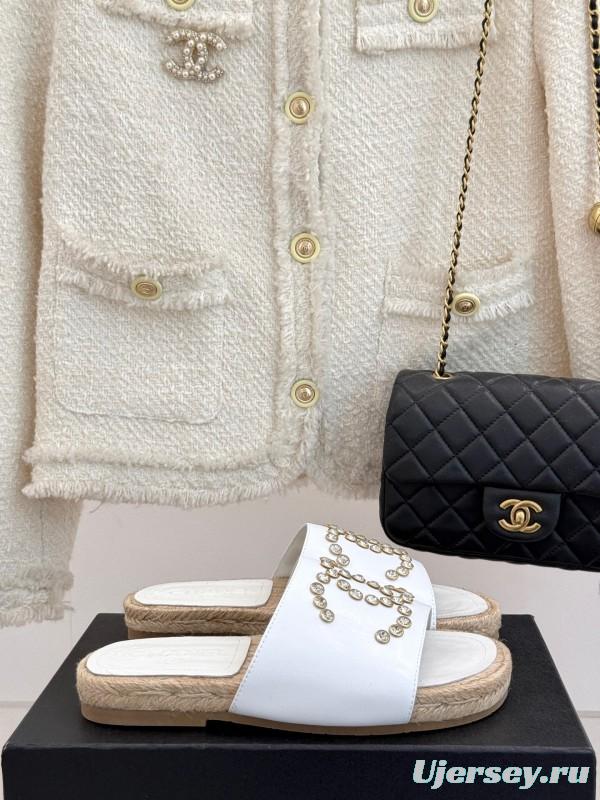 2025 Women Chanel White Leather Slippers Rhinestone KFY00230