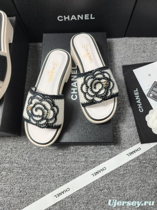 2025 Slippers Chanel Black White Fabric Camellia LY00000