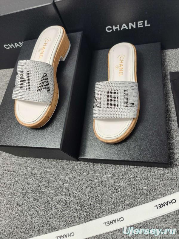 2025 Slippers Chanel White Crystal Slide LY00260
