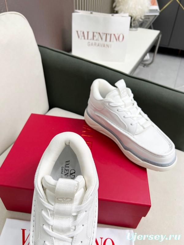 2025 Unisex Valentino White Leather Sneakers RUNBOOT LY00390