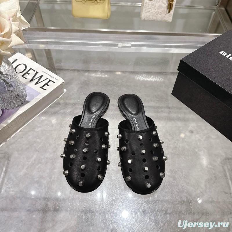 2025 Slippers Alexander Wang Black Leather Studded LY00310