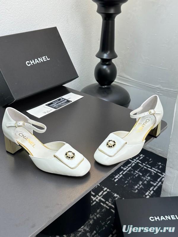 2025 Women Chanel White Leather Chunky Heel Metal Decoration LY00360