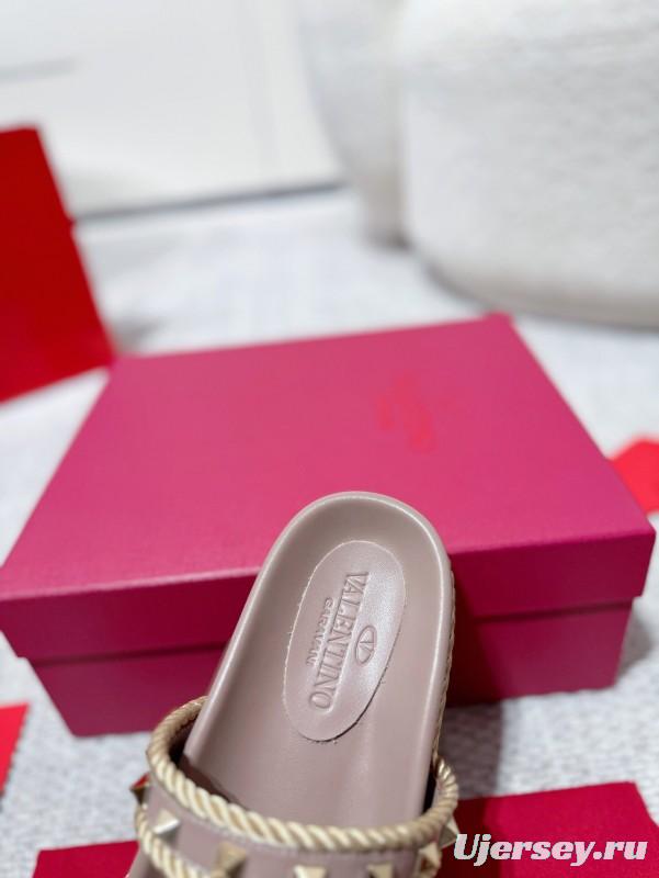 2025 Women Valentino Beige Leather Slippers