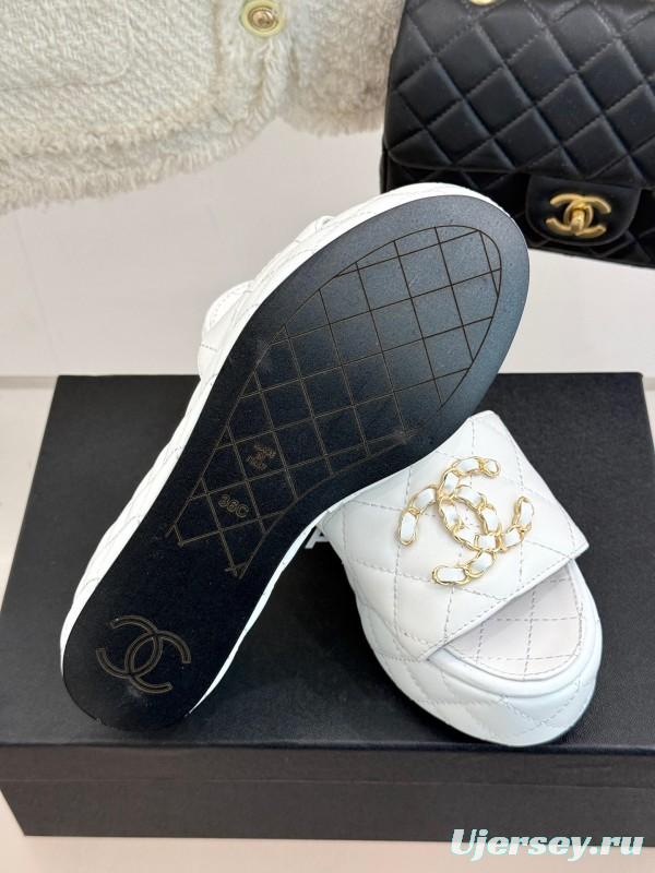 2025 Women Chanel White Leather Slippers