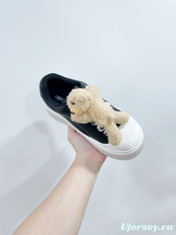 2025 Women 13DE MARZO Black White Leather Casual Sneakers Plush Toy KFY00300