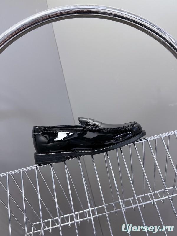 2025 Women Yves Saint Laurent Black Calf Leather Loafers KFY00350
