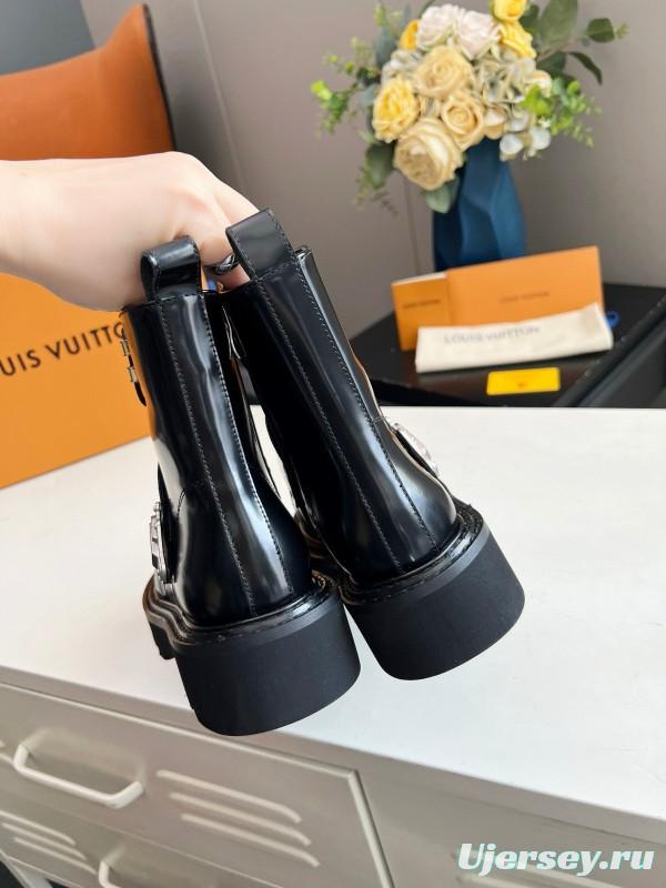 2024 Women Louis Vuitton Black Calfskin Leather Boots MJ00310