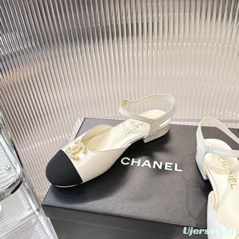 2025 Women Chanel White Black Leather Slingback Flats
