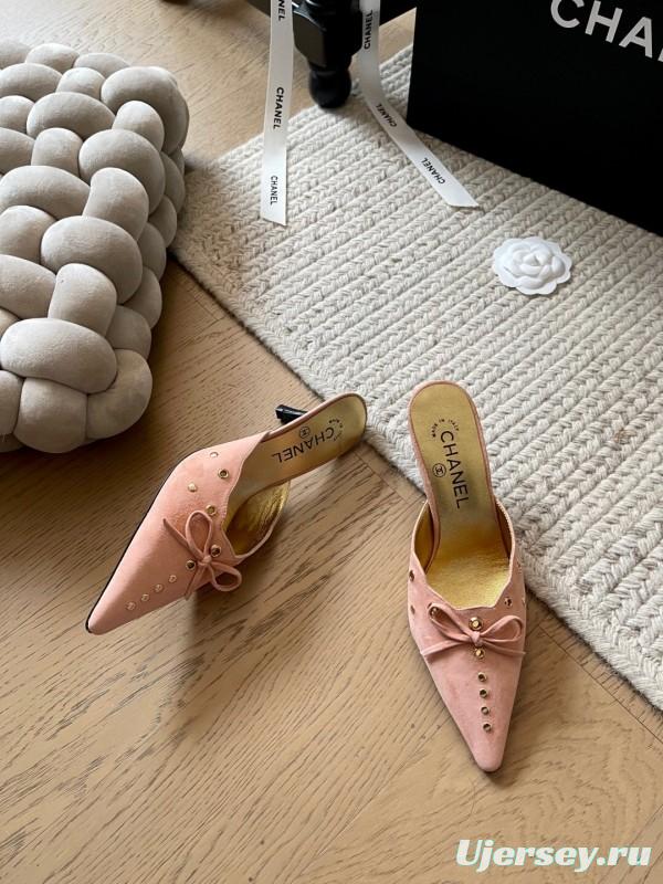 2025 Women Chanel Pink Suede Mules