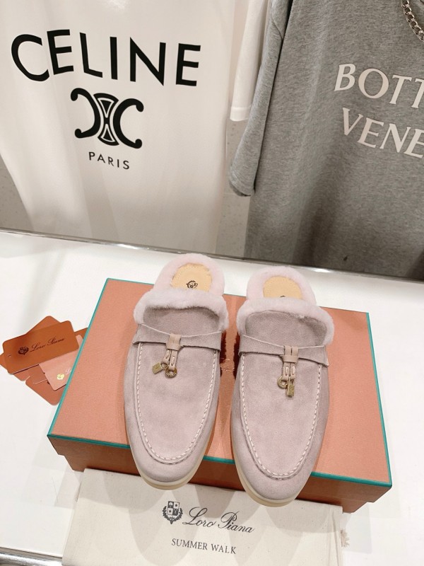 2024 Slippers LP light pink suede shearling slippers MJ00300