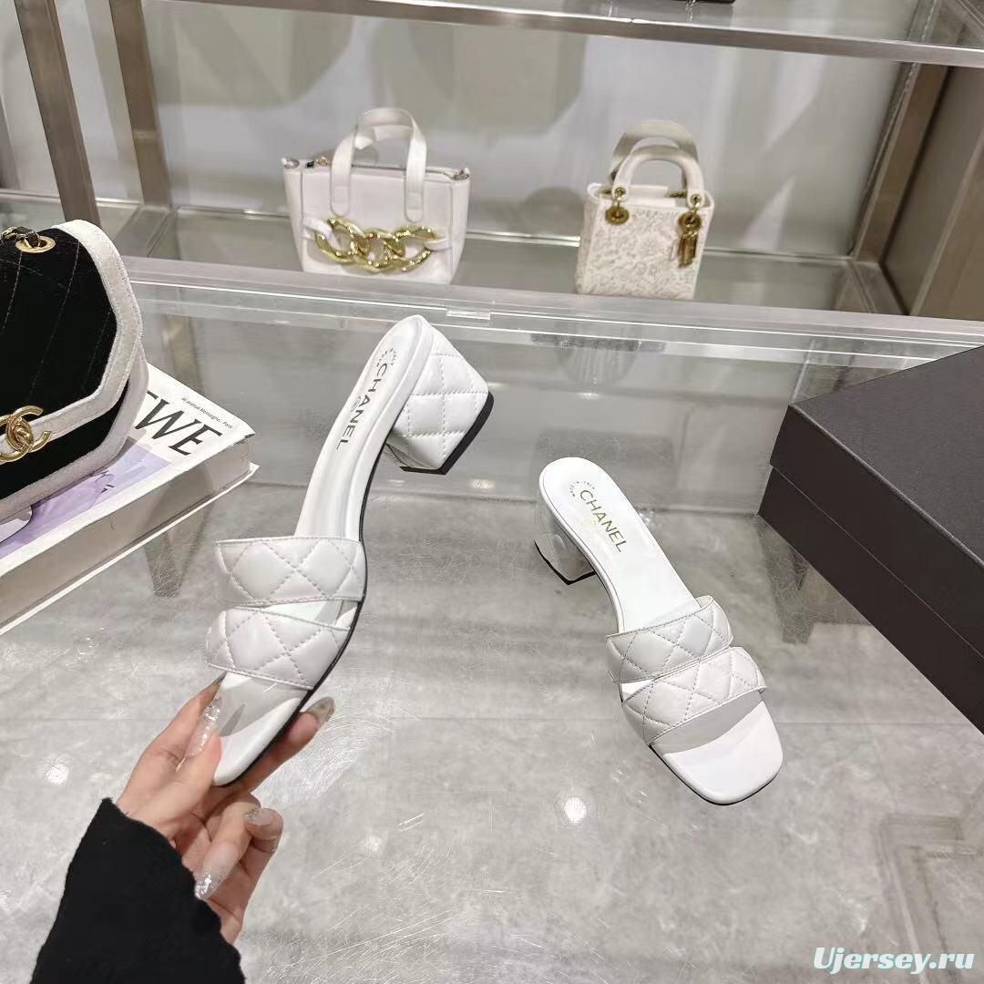 2025 Women Chanel White Leather Sandals LY00280