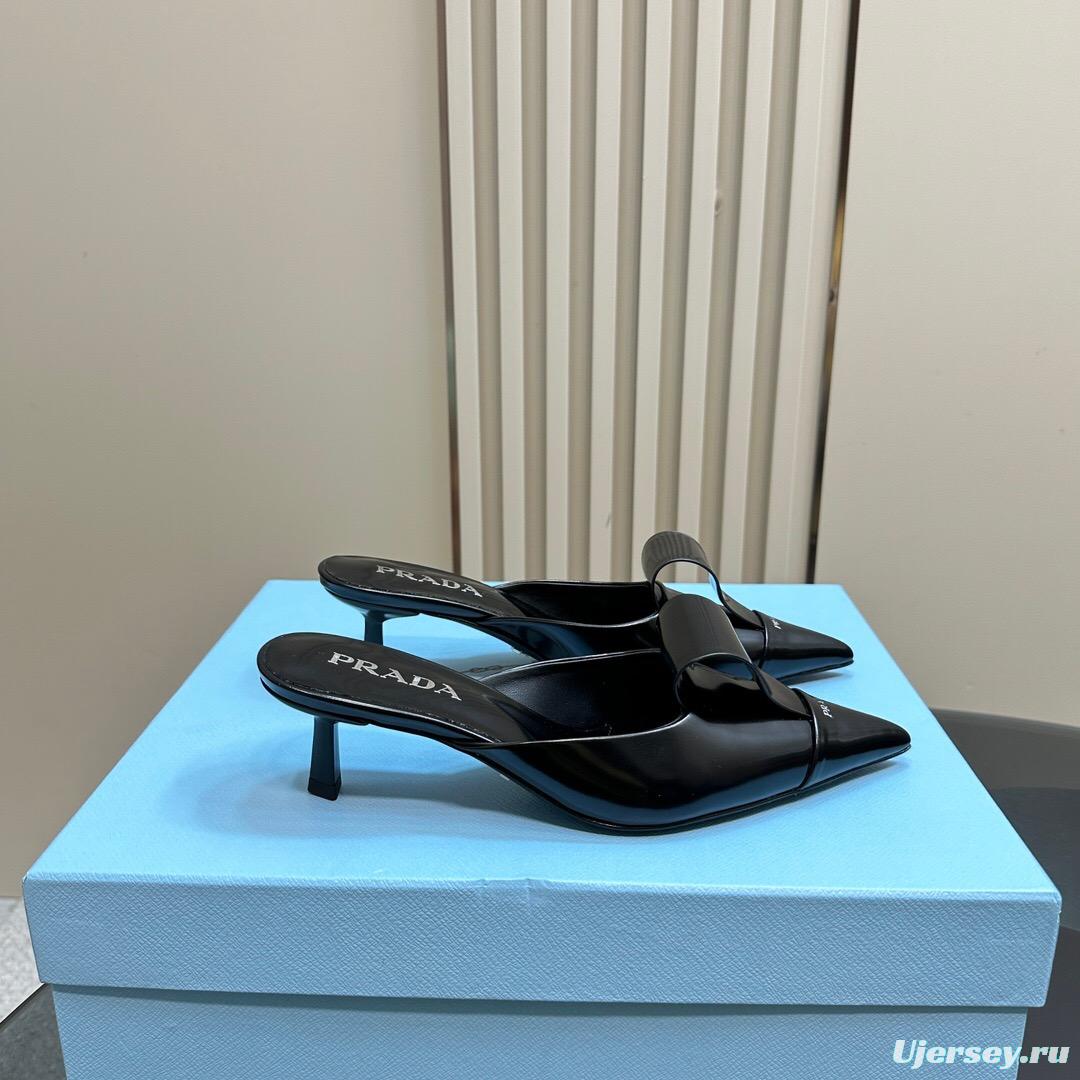 2025 Women Prada Black Leather Mules