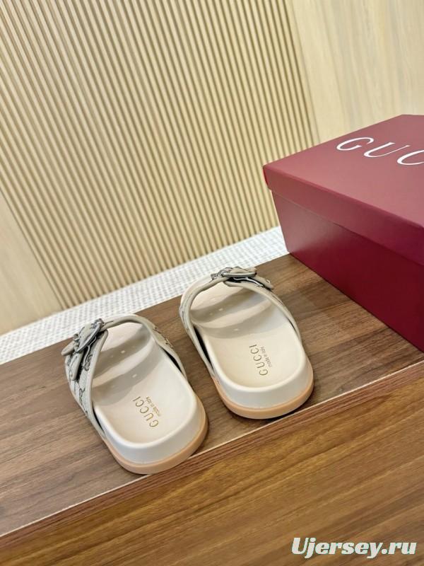 2025 Women Gucci Beige Canvas Leather Slippers LY00360