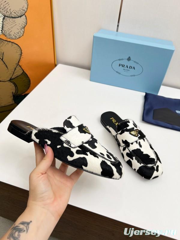 2025 Women Prada Black White Calf Hair Loafers LY00260