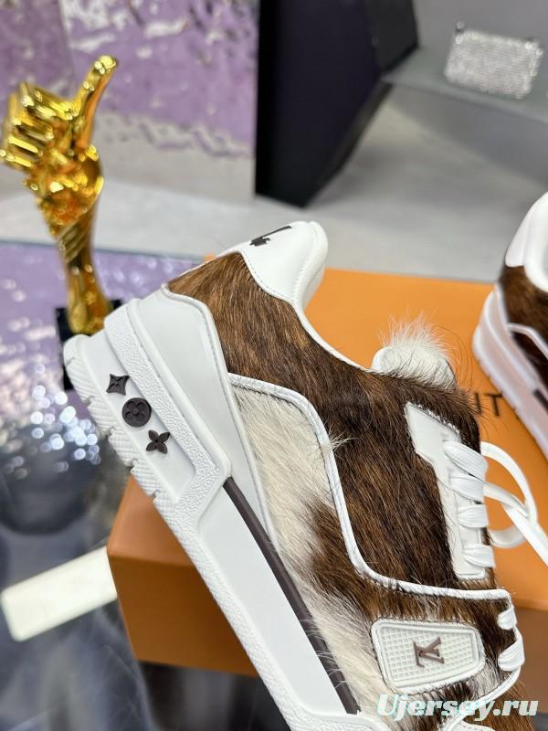 2024 Unisex Louis Vuitton Brown White Leather Calf Hair Plimsolls LV Trainer Maxi MJ00400