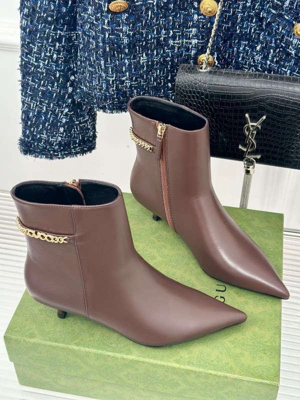 2024 Women Gucci Brown Calfskin Ankle Boots Chain Detail MJ00410
