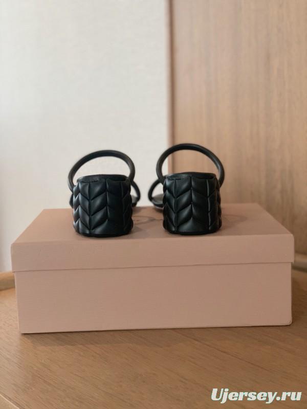 2025 Women Gianvito Rossi Black Leather Heeled Sandals