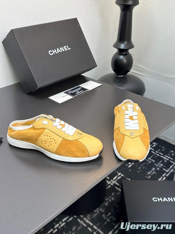 2025 Women Chanel Yellow Suede Casual Sneakers Handmade CC Logo LY00360(F)