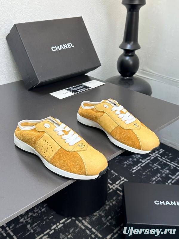 2025 Women Chanel Yellow Suede Casual Sneakers Handmade CC Logo LY00360(F)