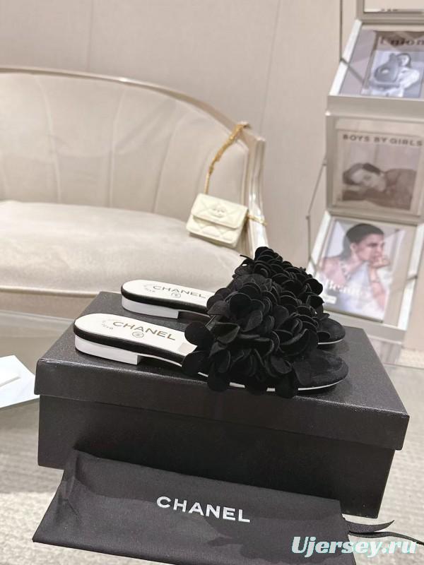 2025 Women Chanel Black Suede Mule Floral B2032-2
