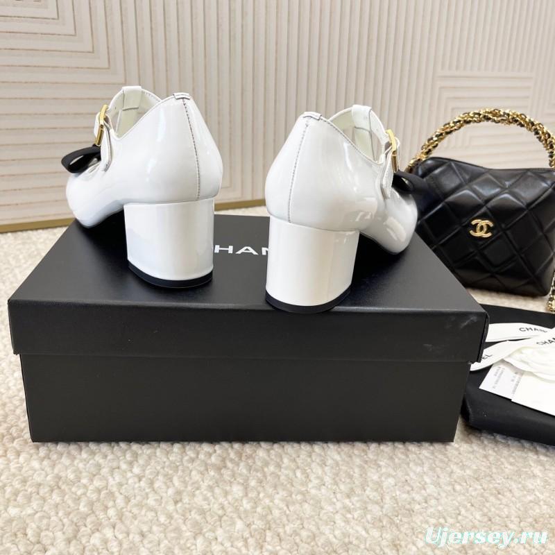 2025 Women Chanel White Black Leather Mary Jane Bow KFY00310