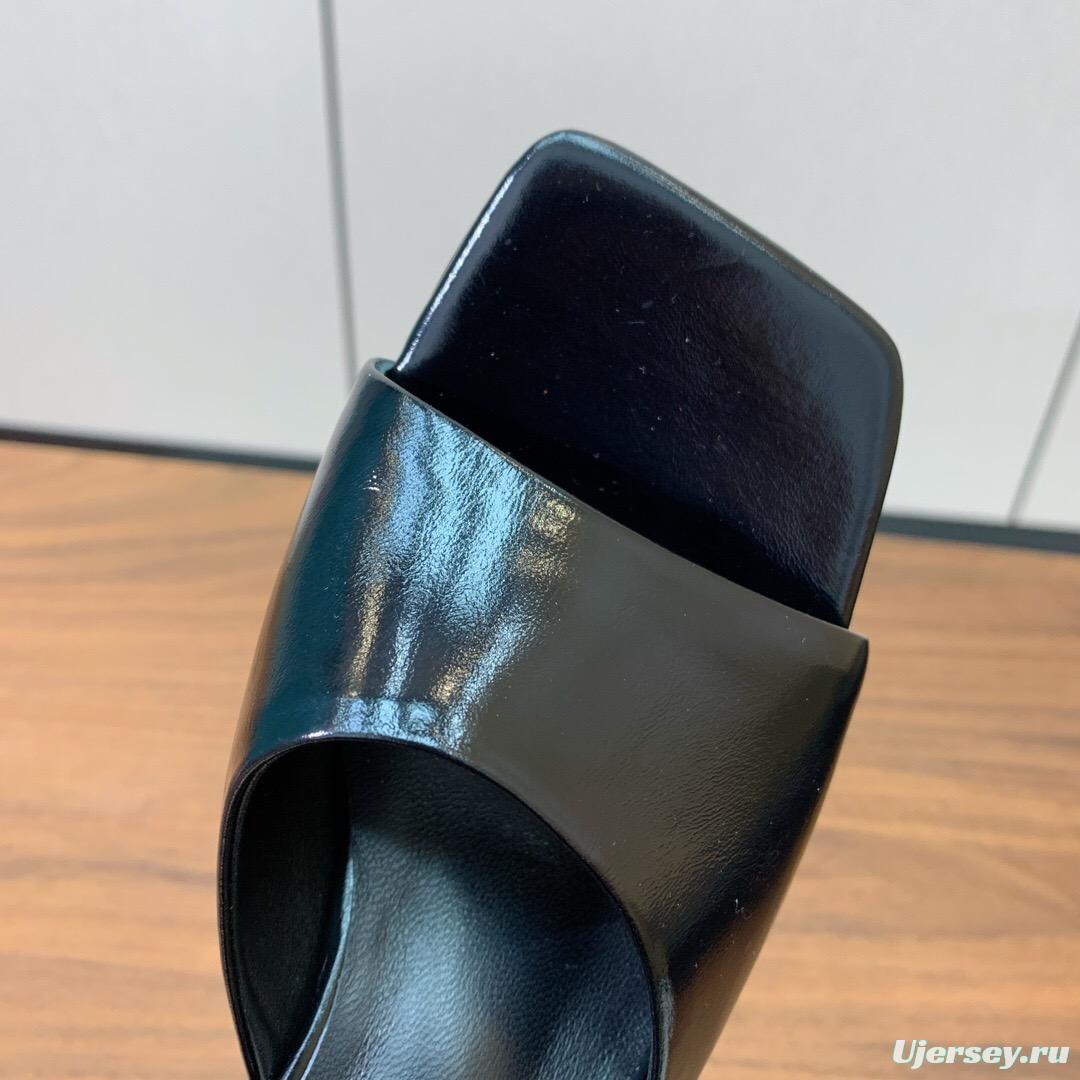 2025 VERSACE Black Leather Slippers