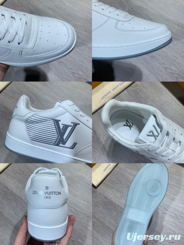 2024 Men Louis Vuitton White Leather Sneakers MJ00380