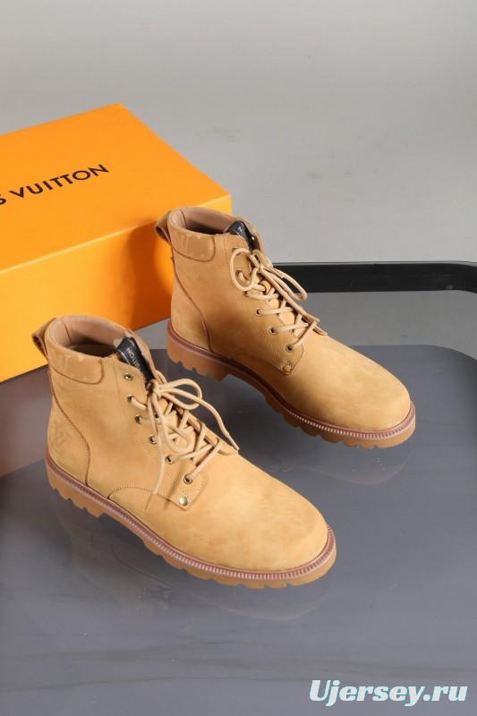 2024 Men Louis Vuitton Beige Nubuck Leather Ankle Boots MJ00470