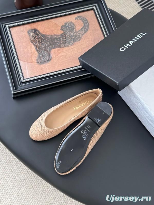 2025 Women Chanel Beige Knit Ballet Flats LY00280