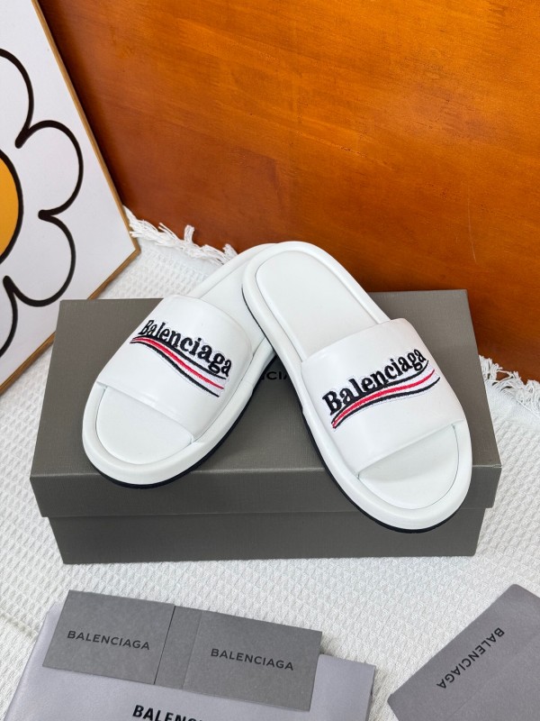 2025 Slippers Balenciaga White Fabric Slippers