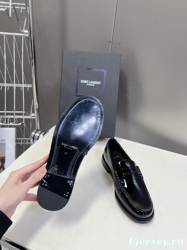 2025 Women Yves Saint Laurent Black Calf Leather Loafers KFY00350