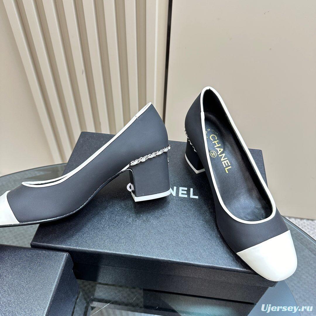 2025 Women Chanel Black White Leather Mary Jane Chain Heel KFY00290