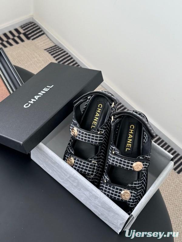 2025 Women Chanel Black Leather Sandals LY00320