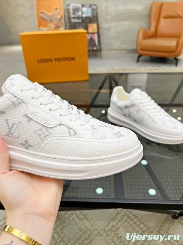 2024 Men Louis Vuitton White Leather Mesh Sneakers MJ00400