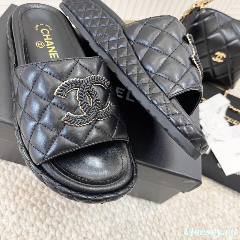 2025 Chanel Black Leather Slippers CC Stitching KFY00290