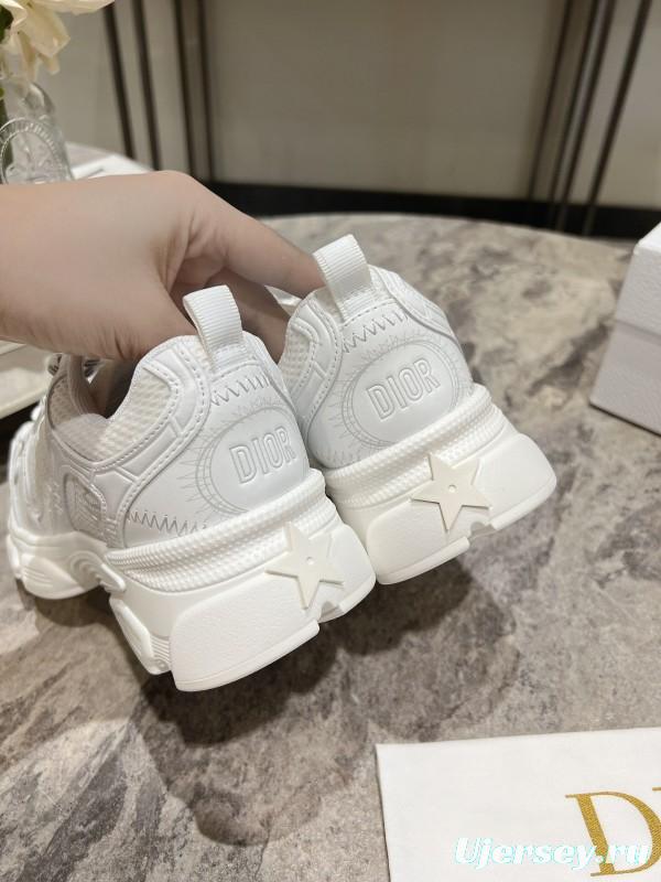 2025 Women Dior White Fabric Running Shoes KFY00370