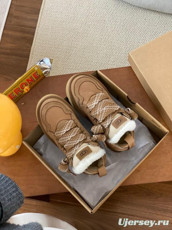 2024 Kids UGG Beige Suede Sheepskin Sneaker
