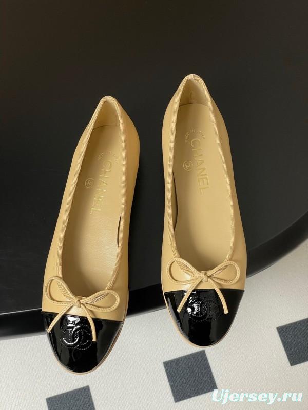 2025 Women Chanel Beige Black Leather Ballet Flat Bow