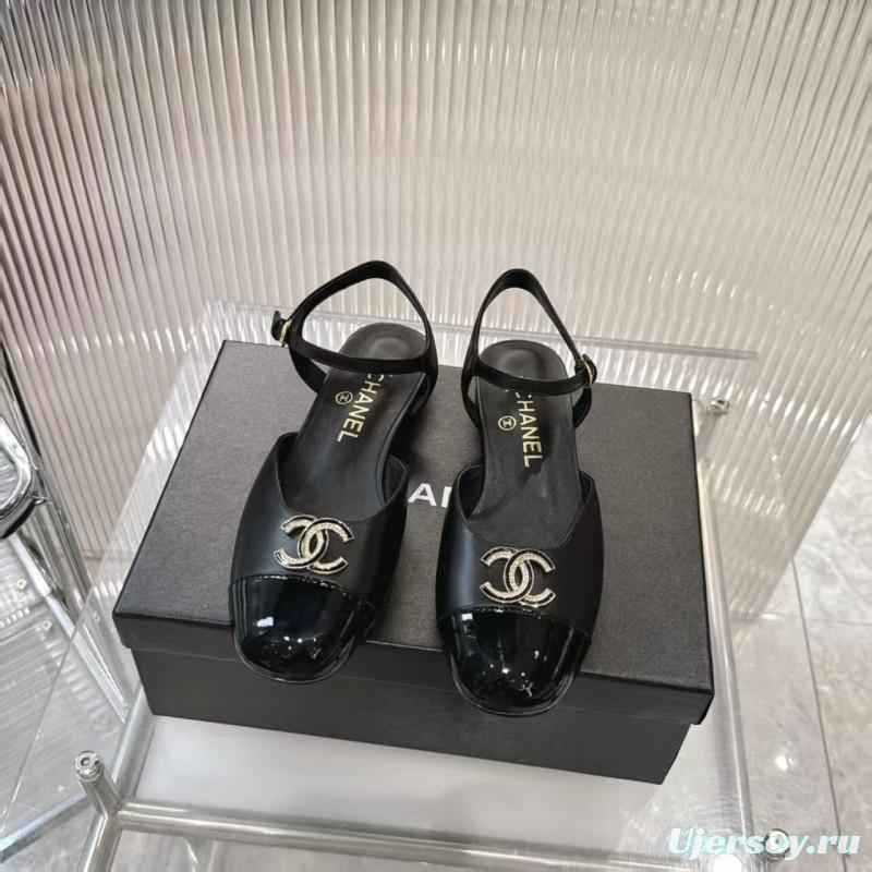 2025 Women Chanel Black Leather Patent Leather Loafers