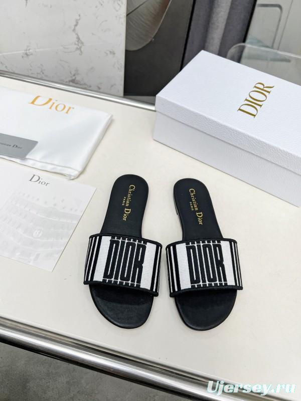 2025 Women Dior Black White Fabric Slippers LY00170