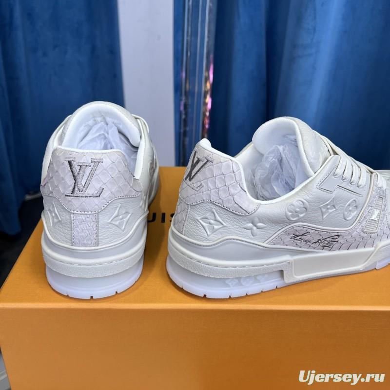 2025 Unisex Louis Vuitton White Leather LV Trainer