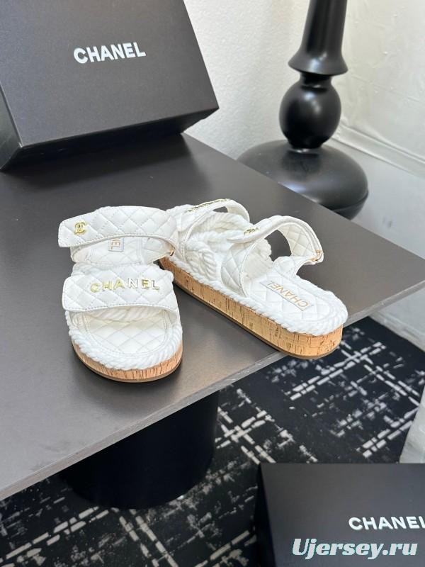 2025 Slippers Chanel White Quilted Fabric Cork Sole LY00250