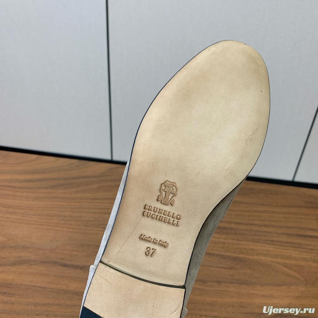 2025 Unisex Brunello Cucinelli Beige Suede Loafers Handmade Craftsmanship KFY00300