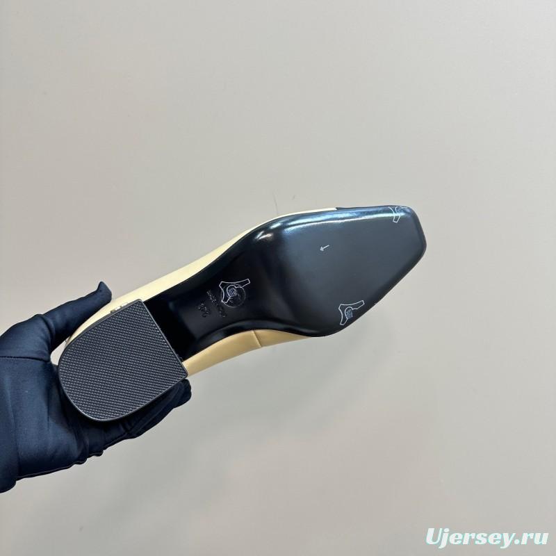 2025 Women Chanel Beige Black Leather Mary Jane Shoes KFY00290