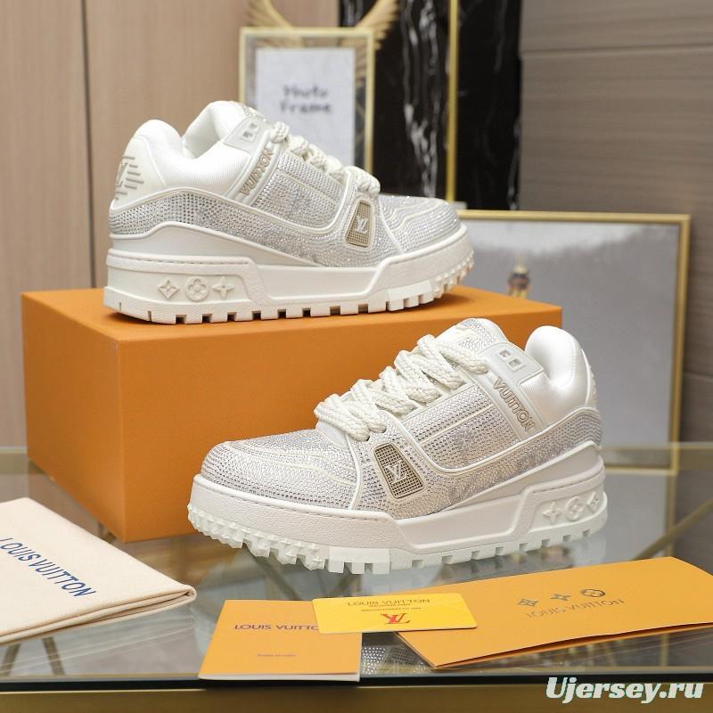 2024 Unisex Louis Vuitton White Crystal Trainer Leather Plimsolls High Temperature Pressing MJ00430