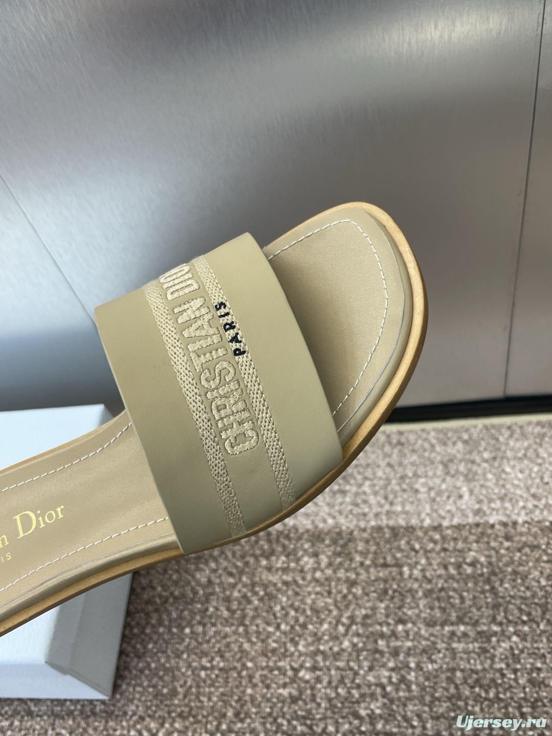 2025 Women Dior Beige Fabric Slide Sandals KFY00300